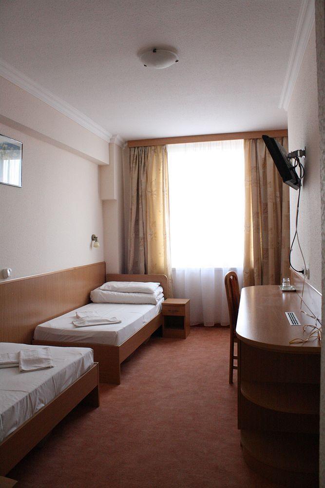 Hotel Zuglo Budapest Ruang foto